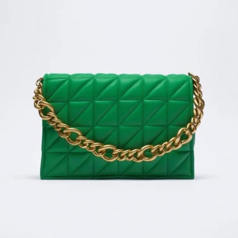 Zara Quilted Chain Shoulder Bag  With Gold Chain NWOT